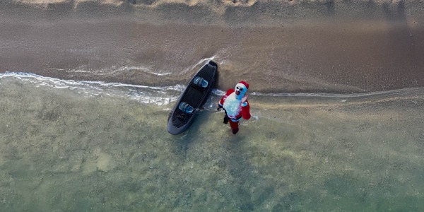 Nous avons aperçu Terrifer sur la plage des Issambres